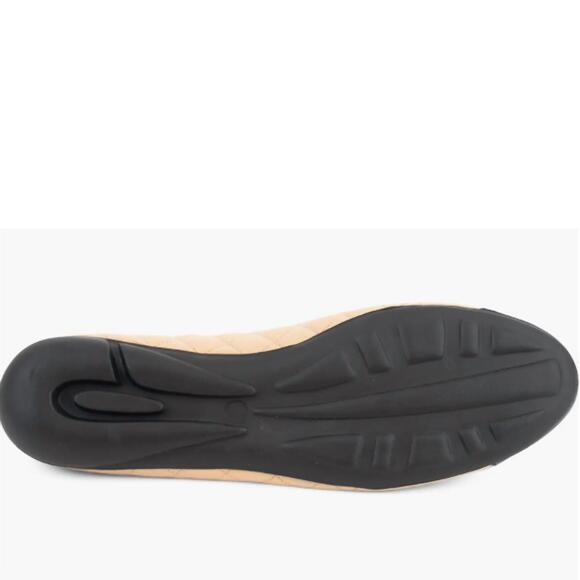 NEW PAUL MAYER/ATTITUDES women\'s quilted ballet flat in black patent/ beige napp